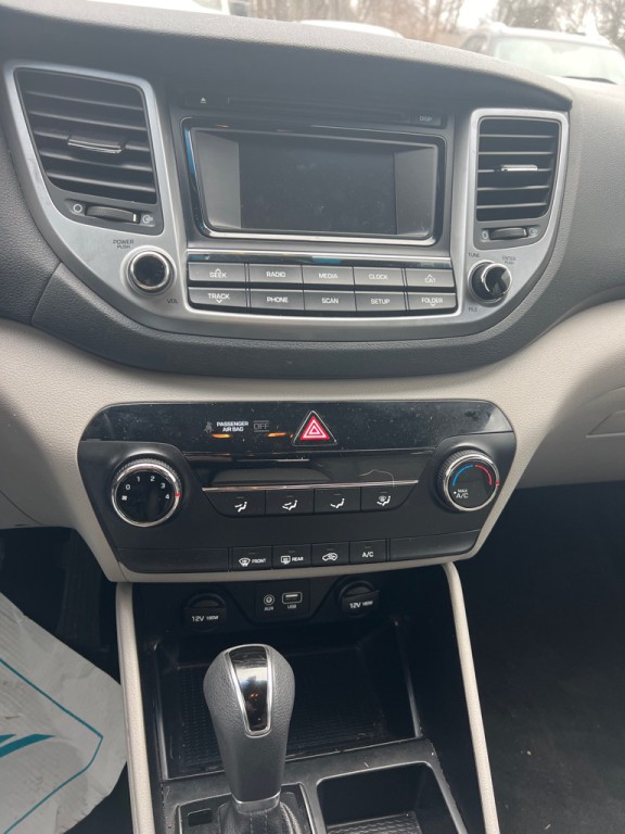 2017 Hyundai Tucson Image 15