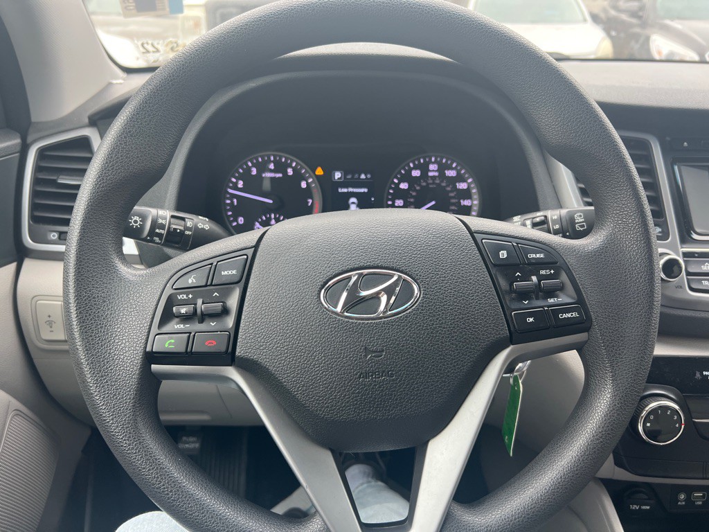 2017 Hyundai Tucson Image 17