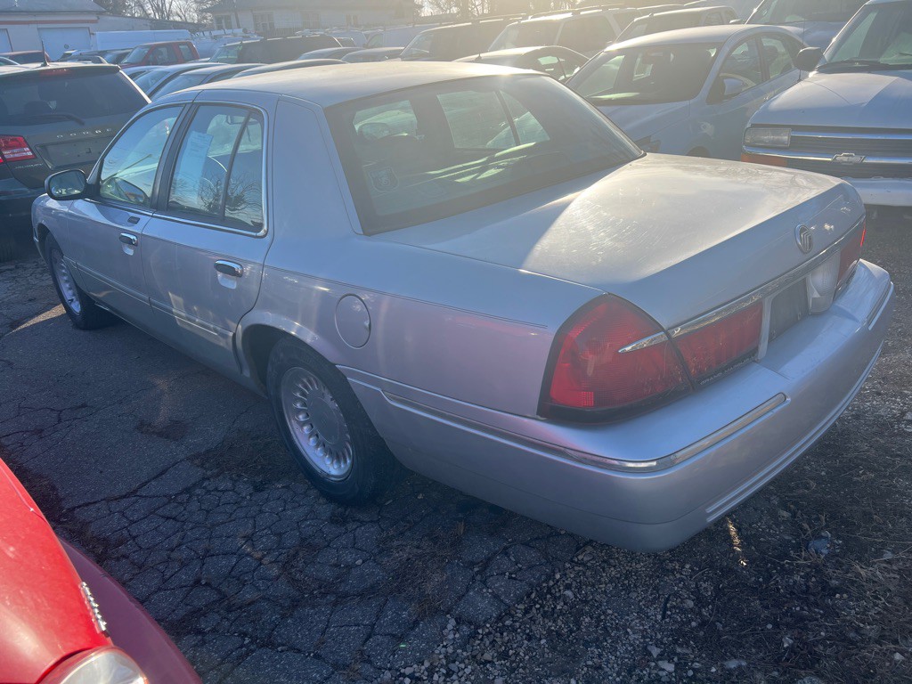 2000 Mercury Grand Marquis Image 10