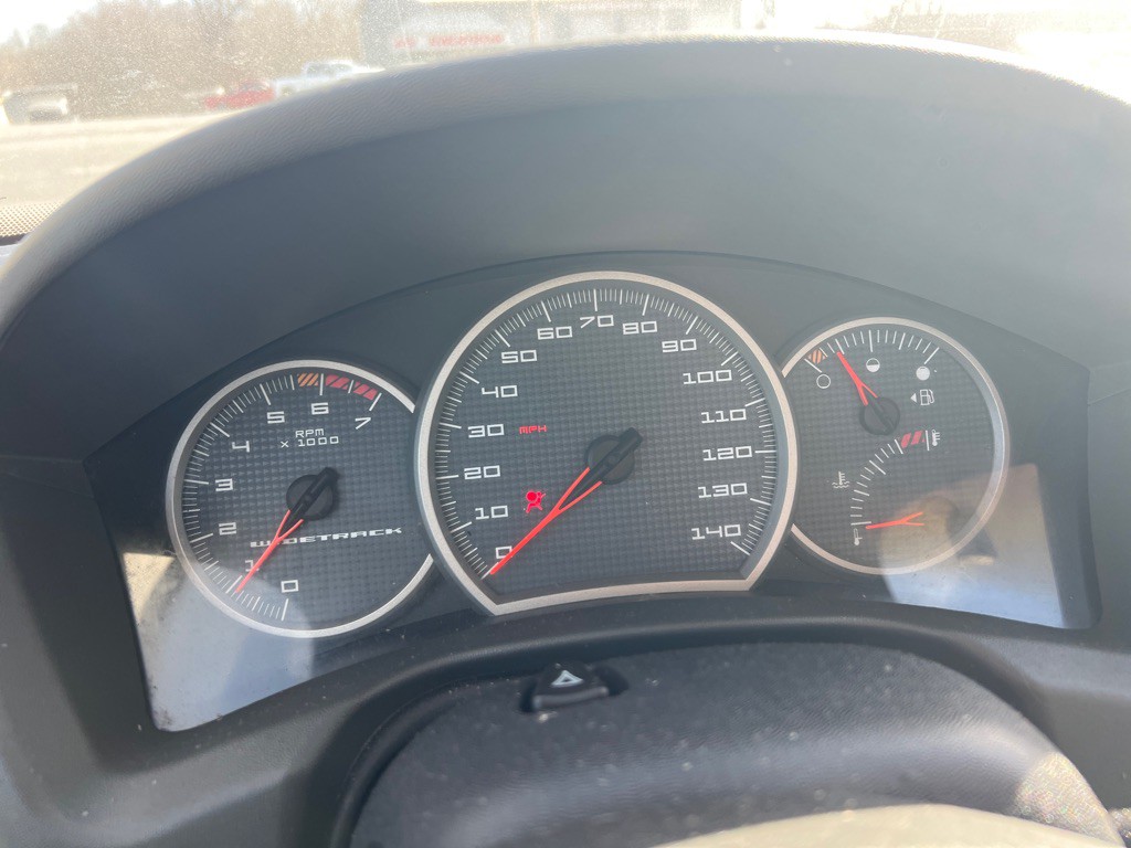 2004 Pontiac Grand Prix Image 18