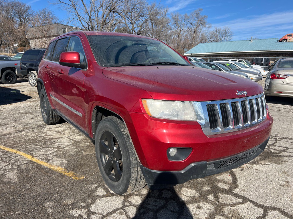 2011 Jeep Grand Cherokee Image 3