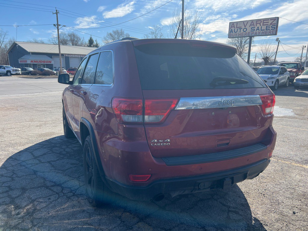 2011 Jeep Grand Cherokee Image 6