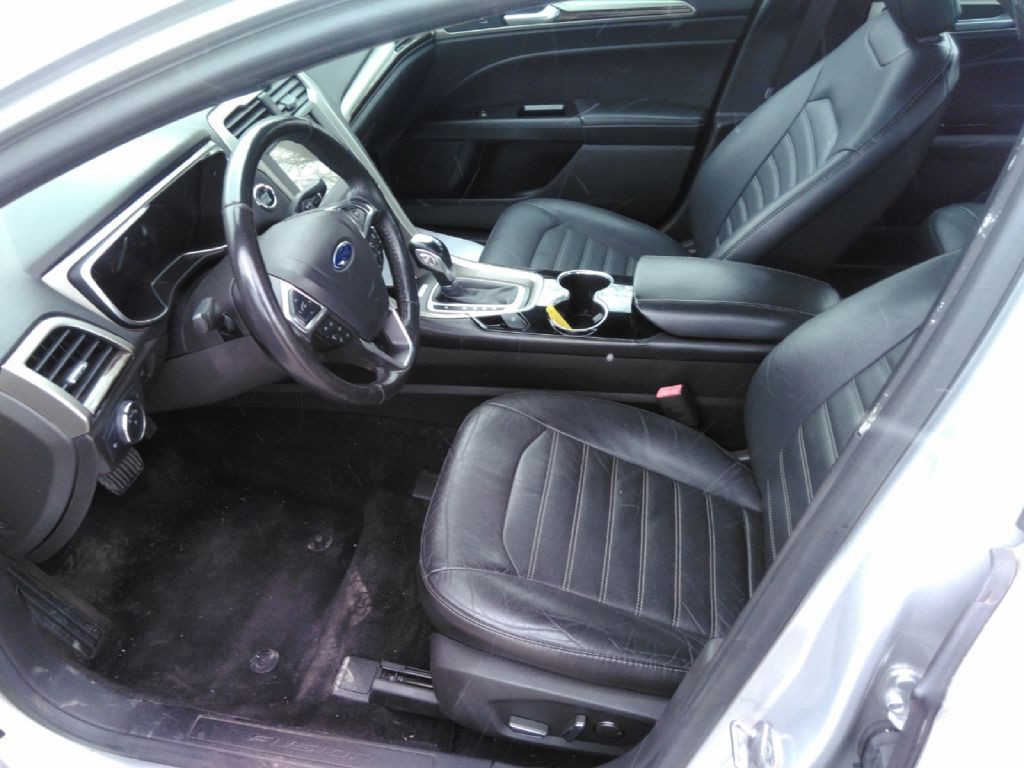 2016 Ford Fusion Image 5
