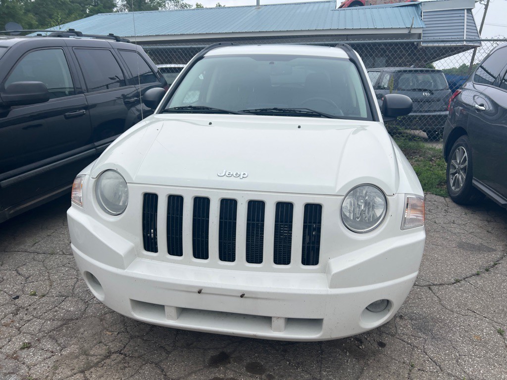 2007 Jeep Compass Image 1