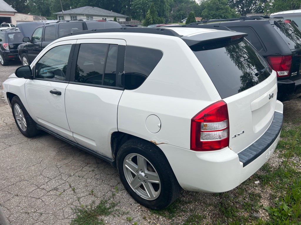 2007 Jeep Compass Image 6