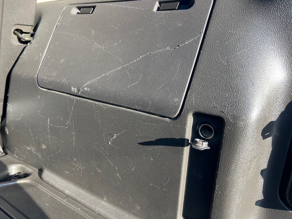 2006 HUMMER H3 Image 14