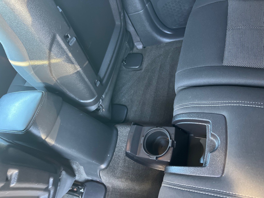 2006 HUMMER H3 Image 17