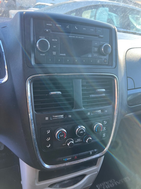 2013 Dodge Grand Caravan Image 7