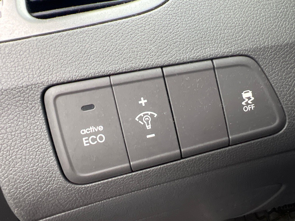 2012 Hyundai Elantra Image 13