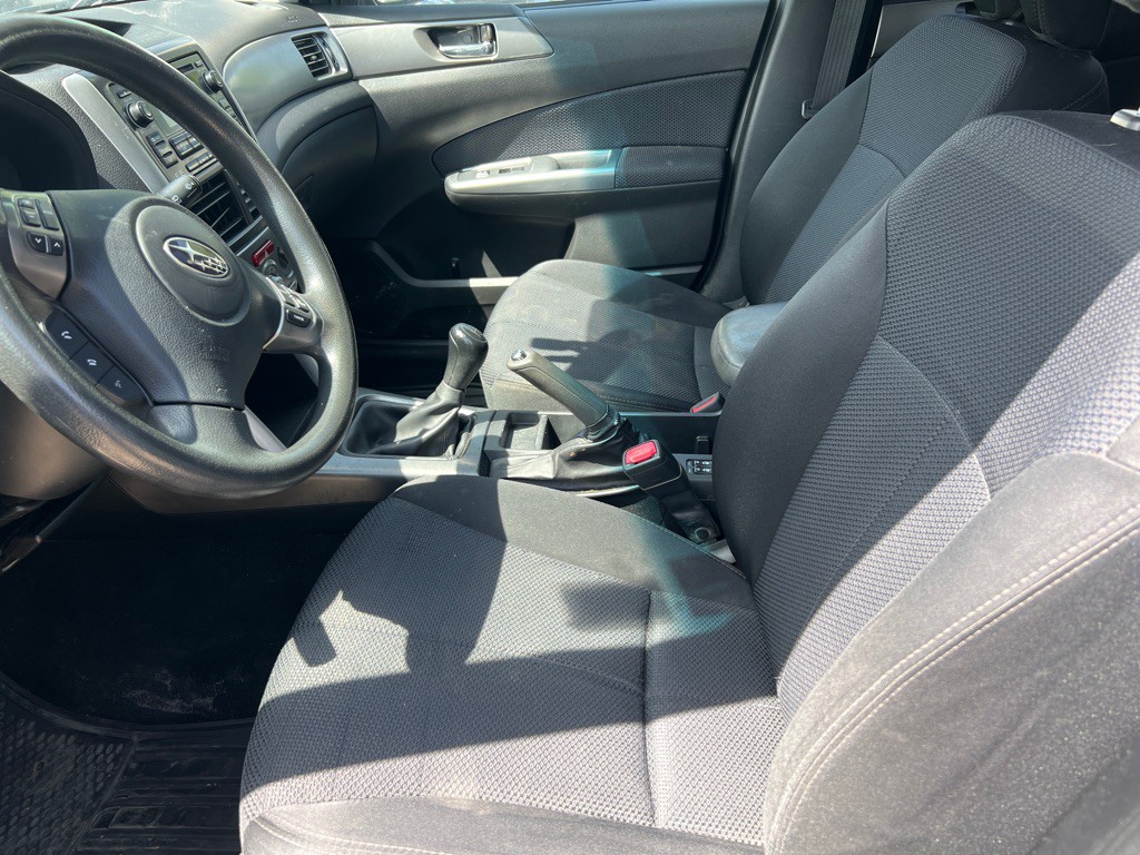 2012 Subaru Forester Image 5