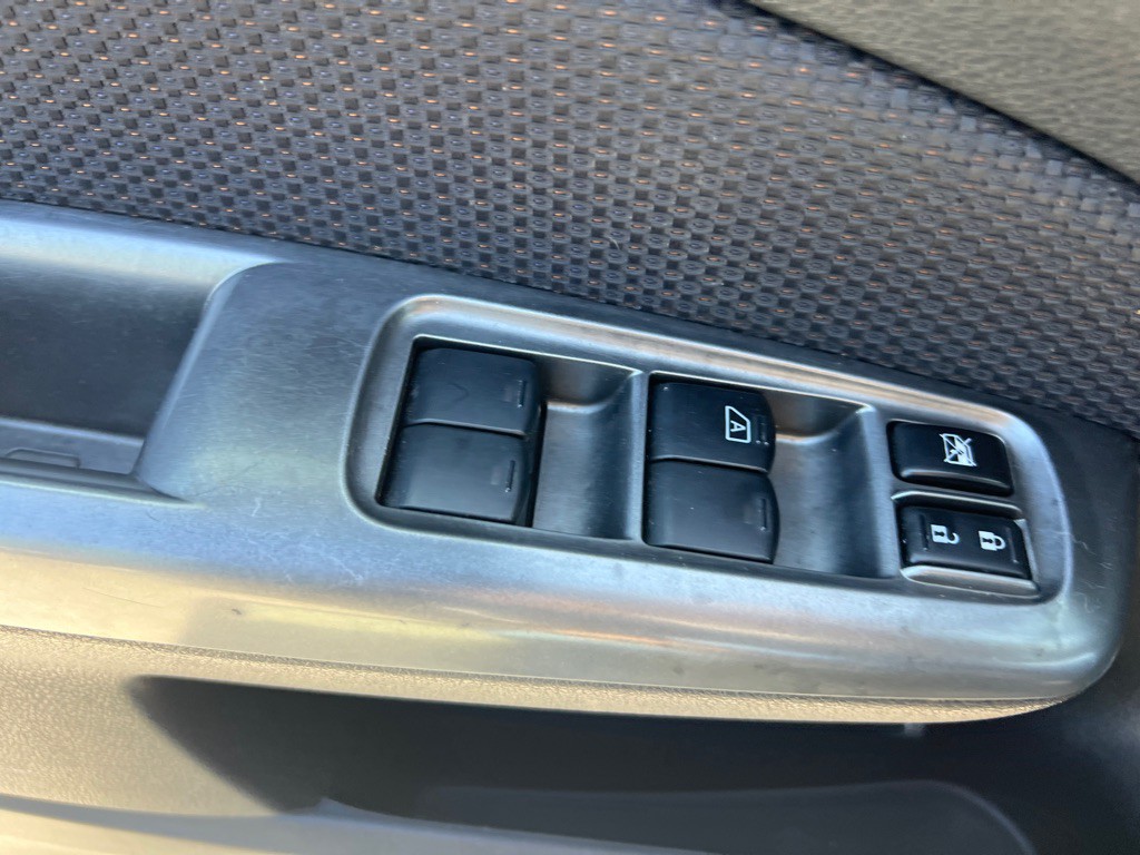 2012 Subaru Forester Image 10