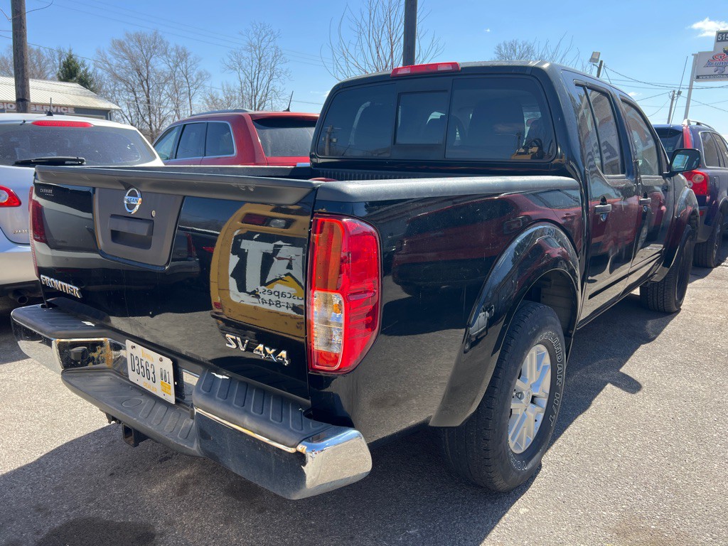 2015 Nissan Frontier Image 4