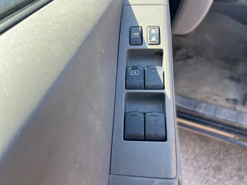 2015 Nissan Frontier Image 7