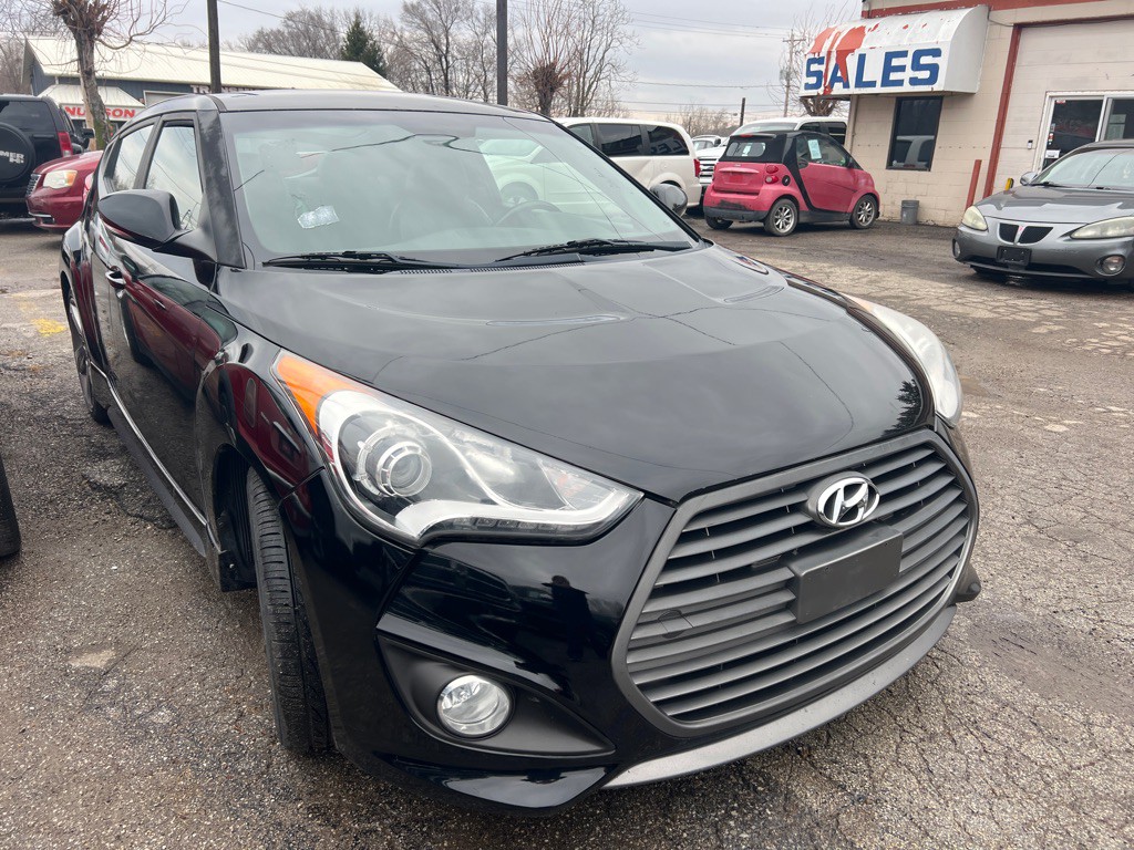 2014 Hyundai Veloster Image 2