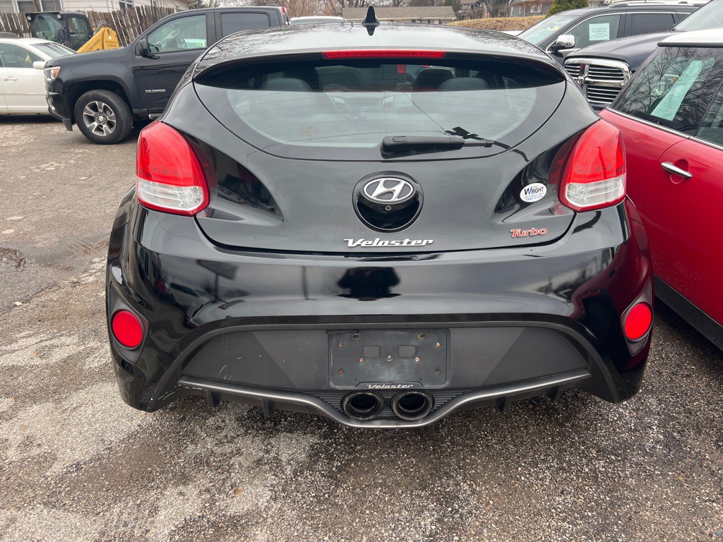 2014 Hyundai Veloster Image 4