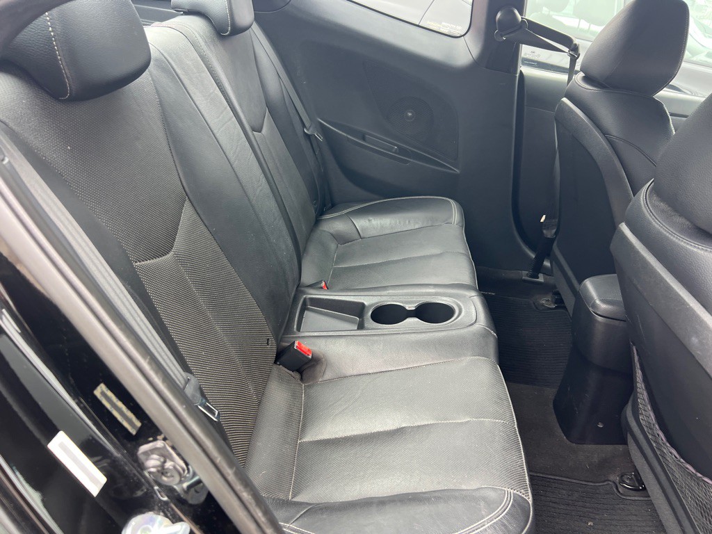 2014 Hyundai Veloster Image 5