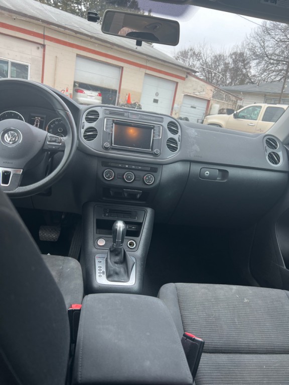 2017 Volkswagen Tiguan Image 17