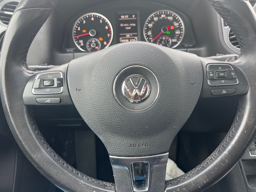 2017 Volkswagen Tiguan Image 24