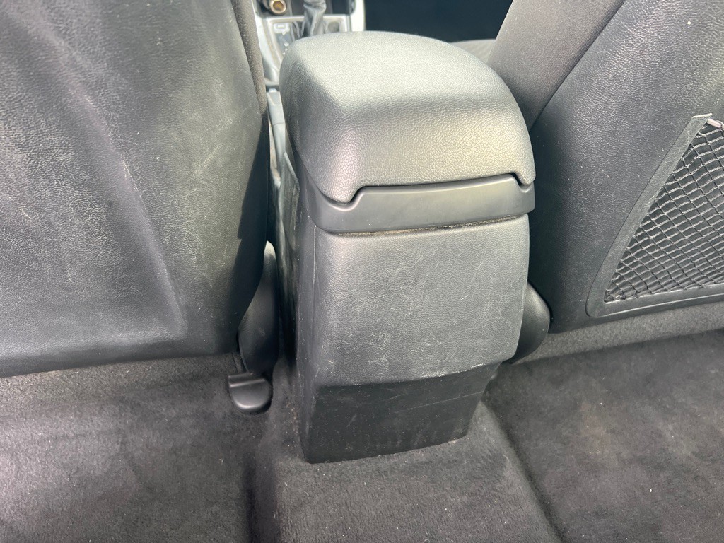 2016 Hyundai Elantra Image 12