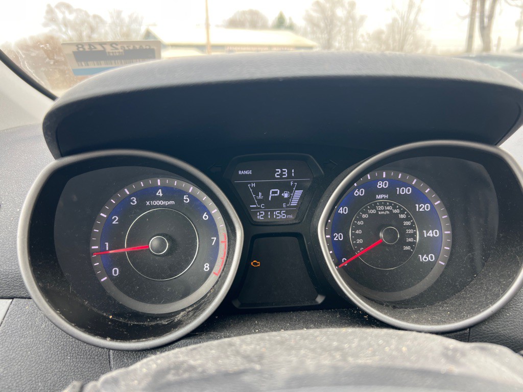 2016 Hyundai Elantra Image 18