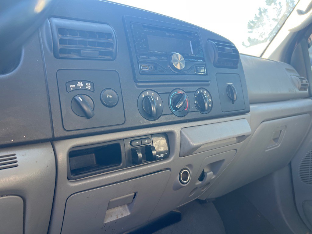 2006 Ford F-250 Image 14