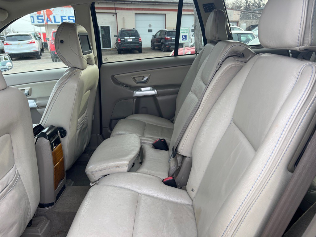 2006 Volvo XC90 Image 12