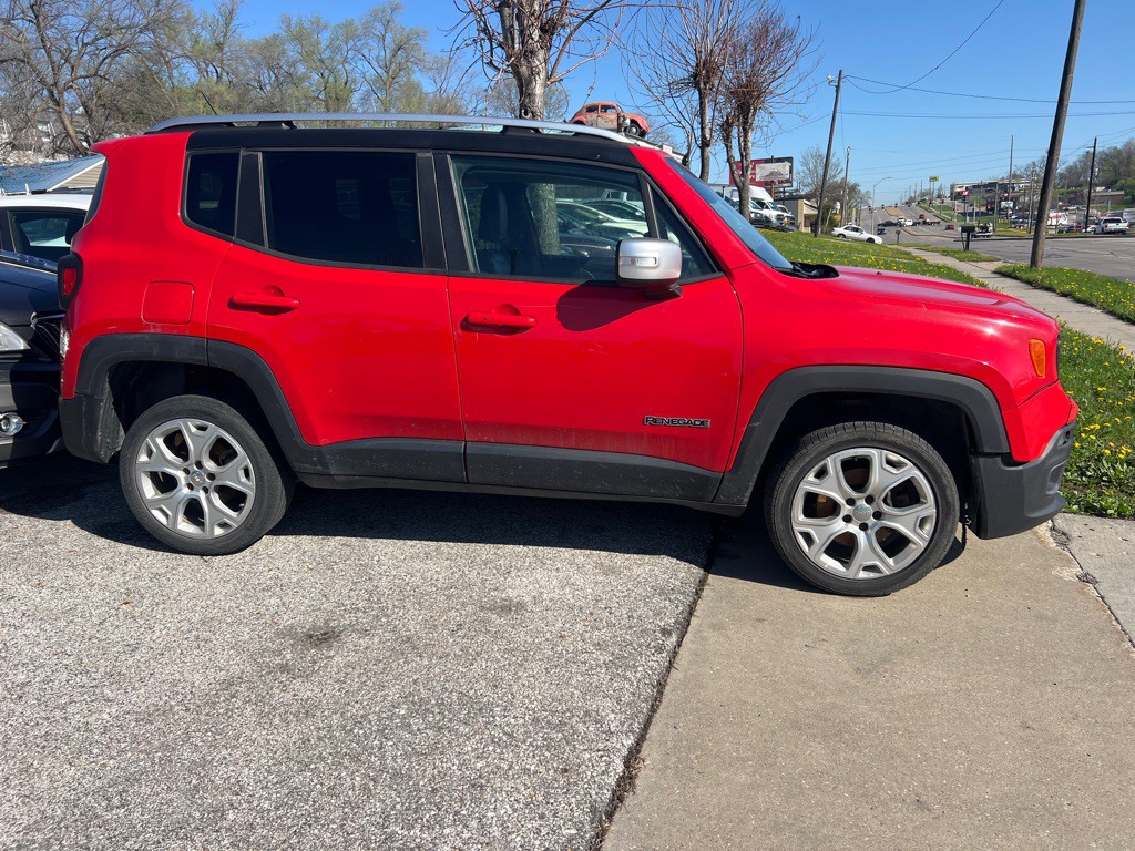 2015 Jeep Renegade Image 5