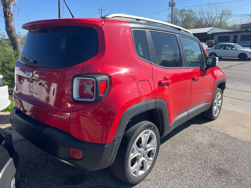 2015 Jeep Renegade Image 7