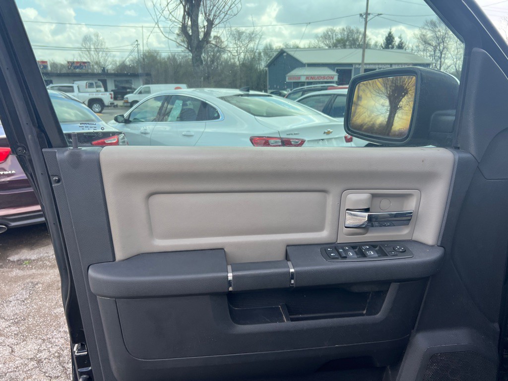 2012 Dodge Ram 1500 Image 16