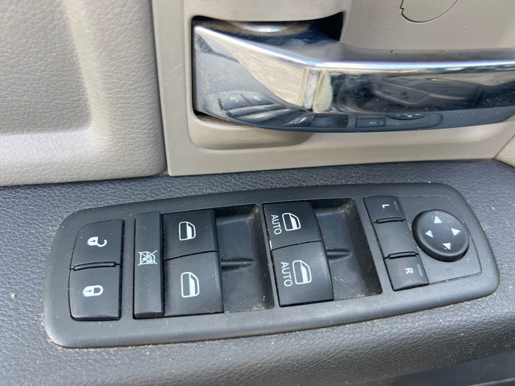 2012 Dodge Ram 1500 Image 17