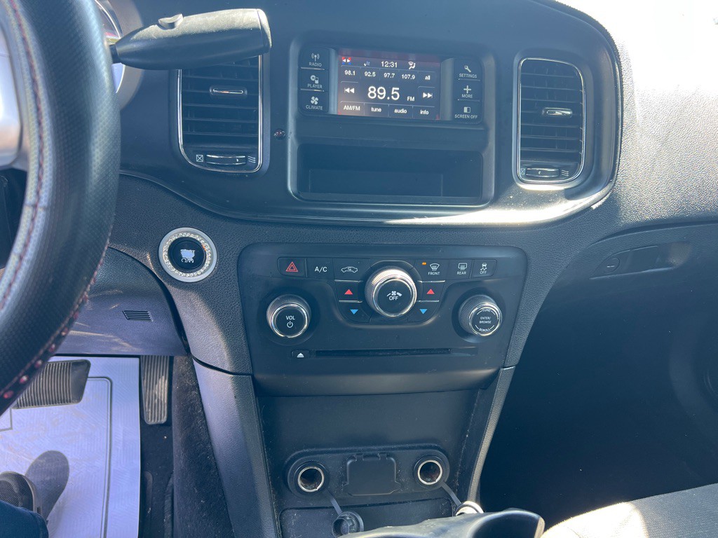 2014 Dodge Charger Image 18