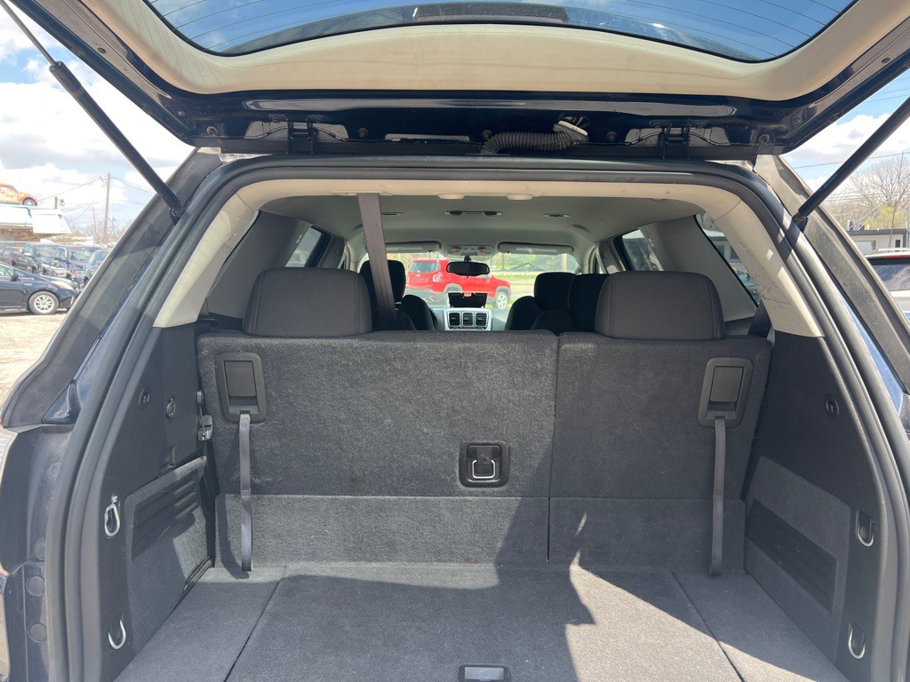 2008 GMC Acadia Image 11