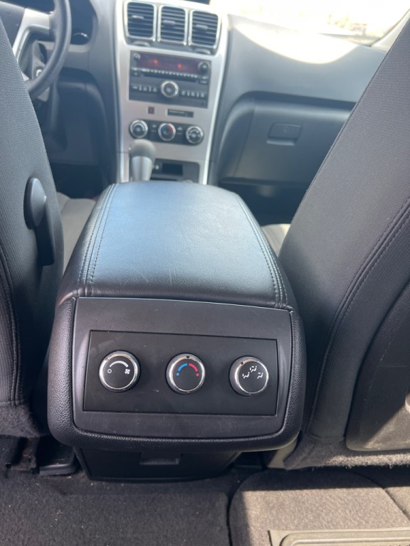2008 GMC Acadia Image 14