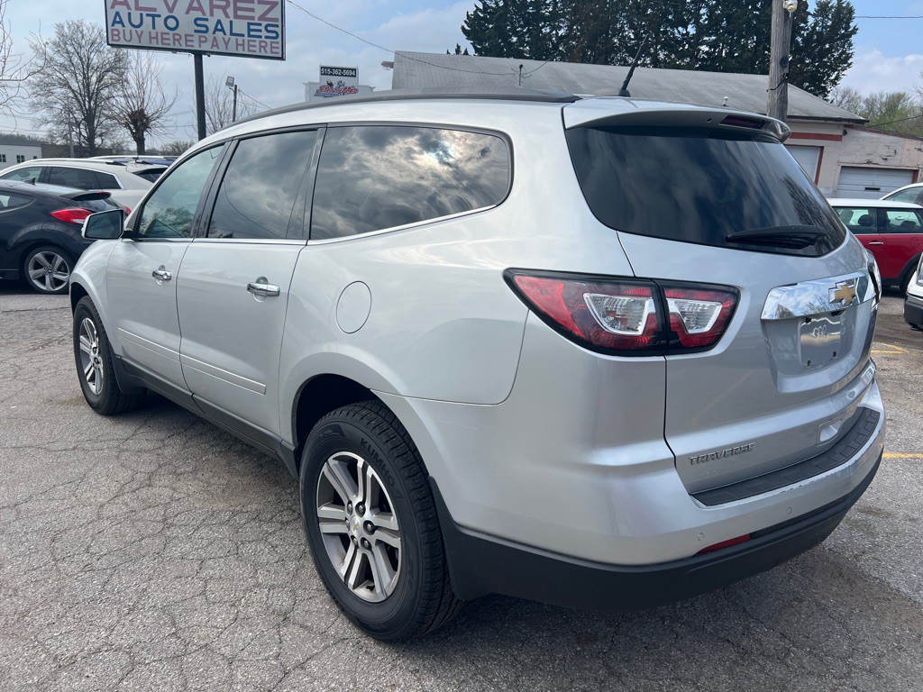 2017 Chevrolet Traverse Image 8