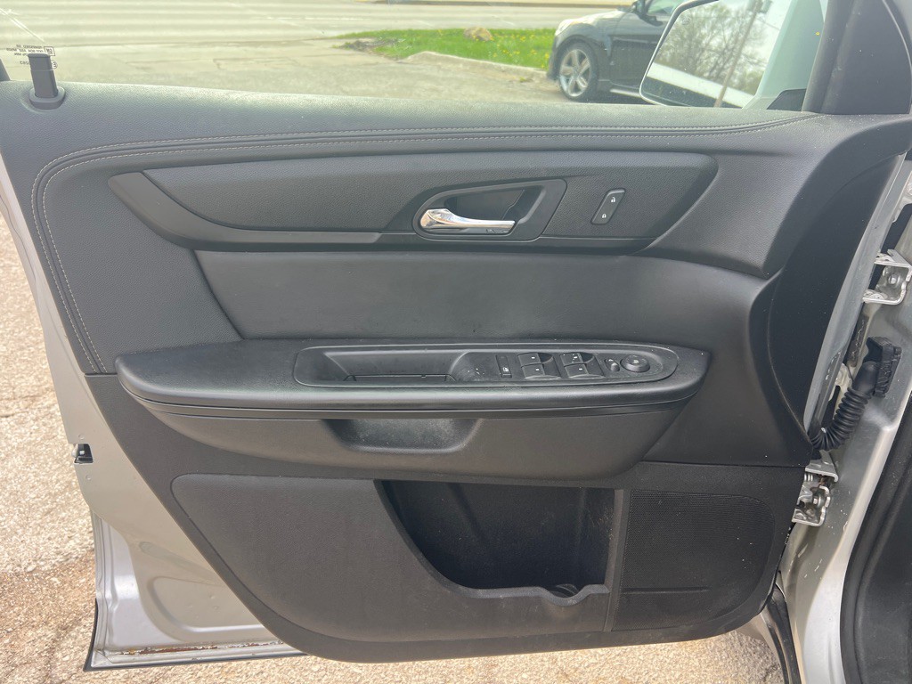 2017 Chevrolet Traverse Image 18