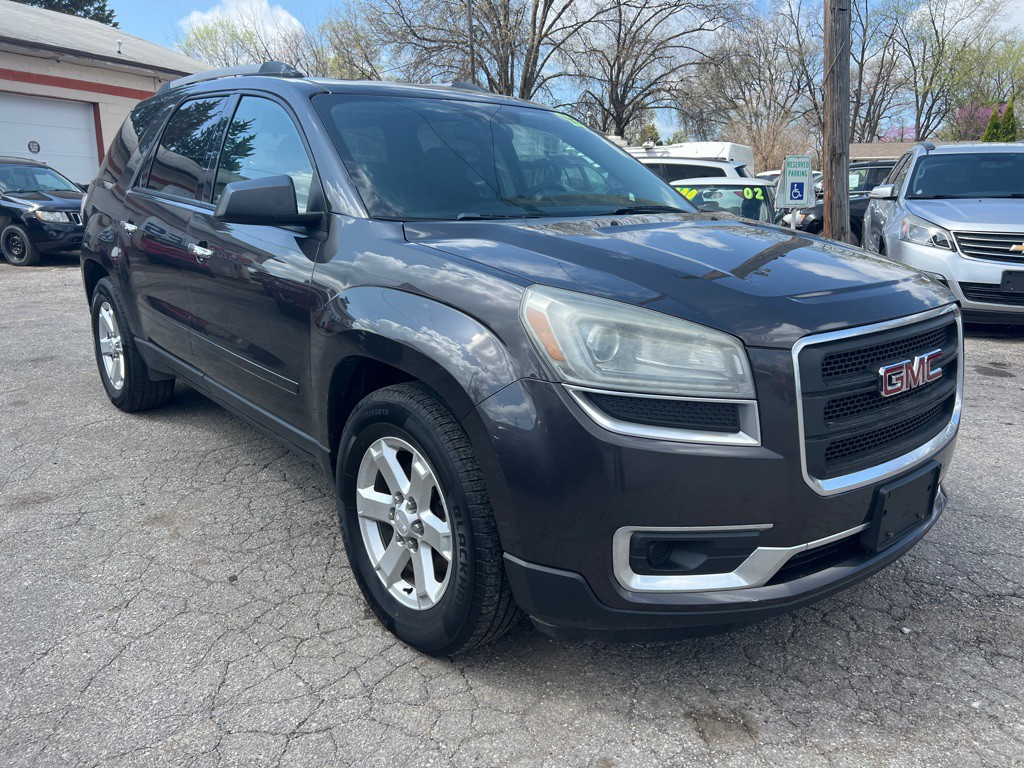 2013 GMC Acadia Image 2