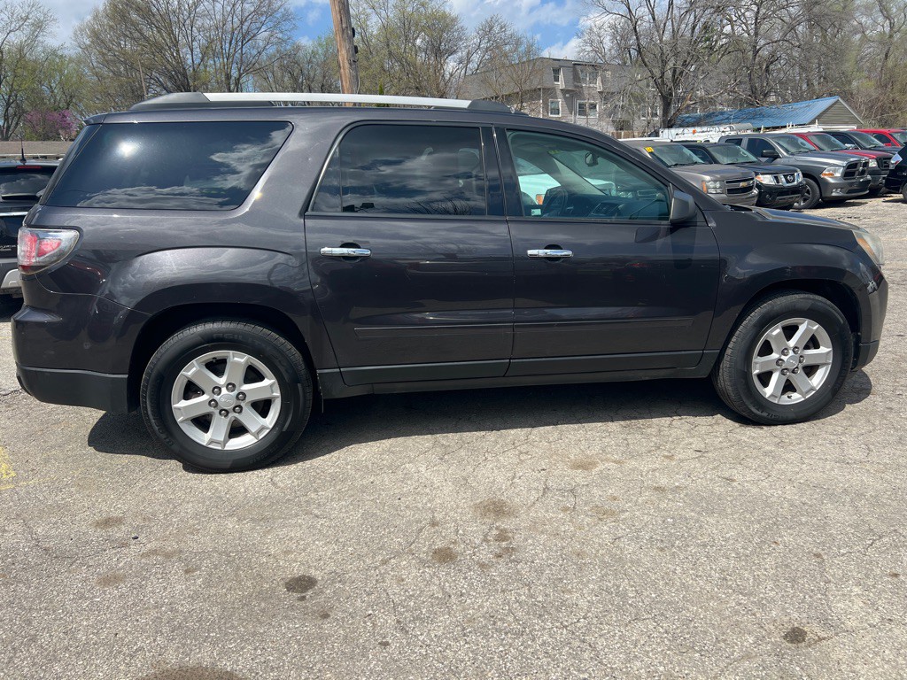 2013 GMC Acadia Image 8