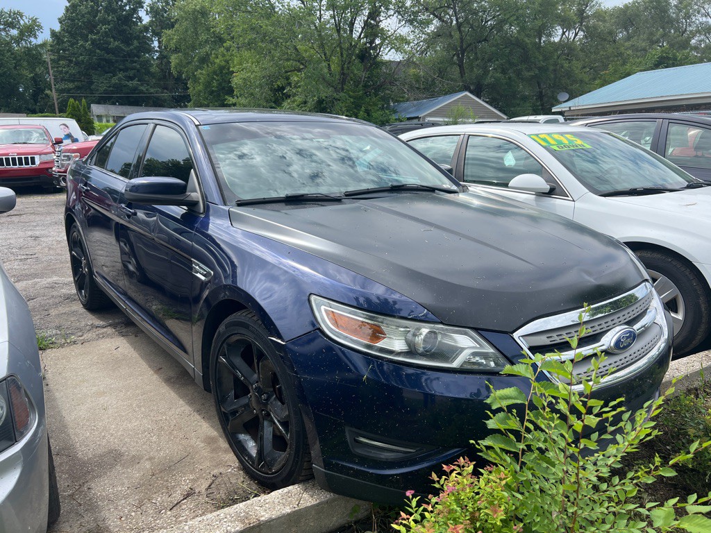 2011 Ford Taurus Image 3