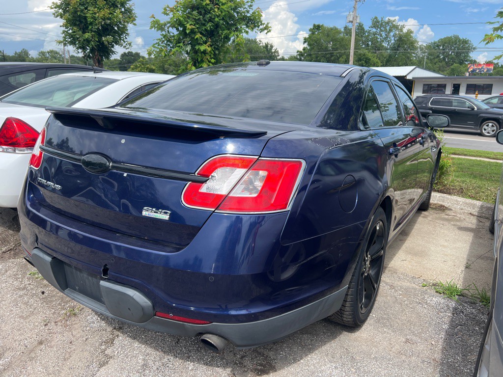 2011 Ford Taurus Image 5