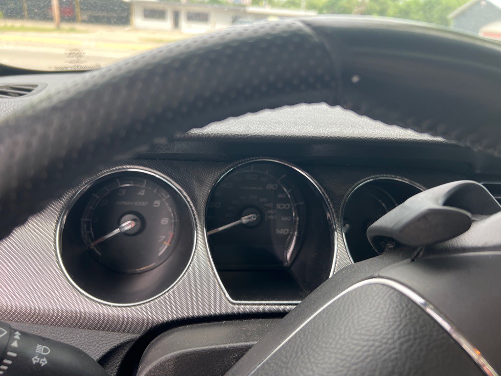 2011 Ford Taurus Image 24