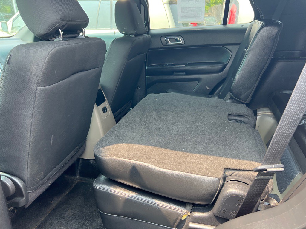 2016 Ford Explorer Image 7