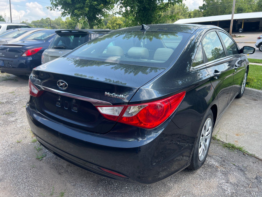 2013 Hyundai Sonata Image 3