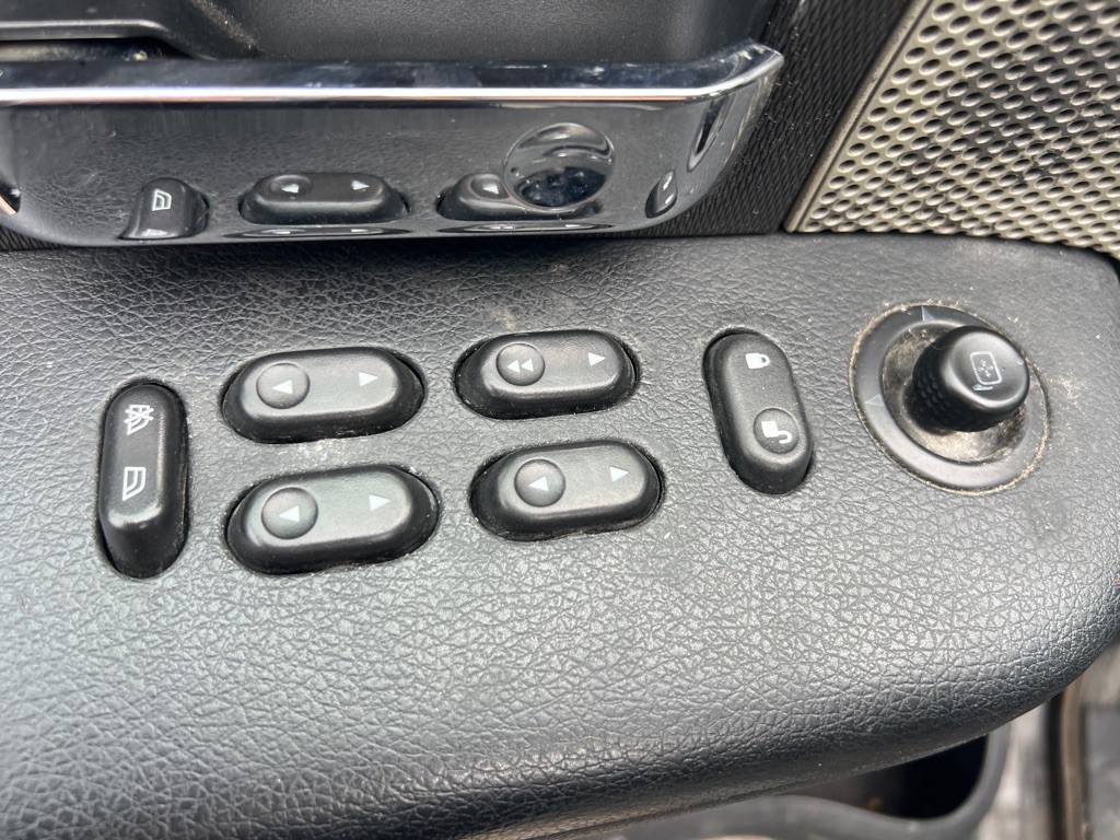 2004 Ford F-150 Image 13