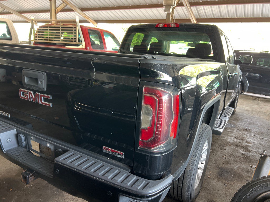 2017 GMC Sierra Image 6