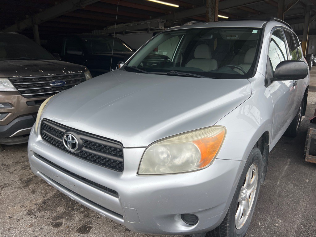 2007 Toyota Rav4 Image 2