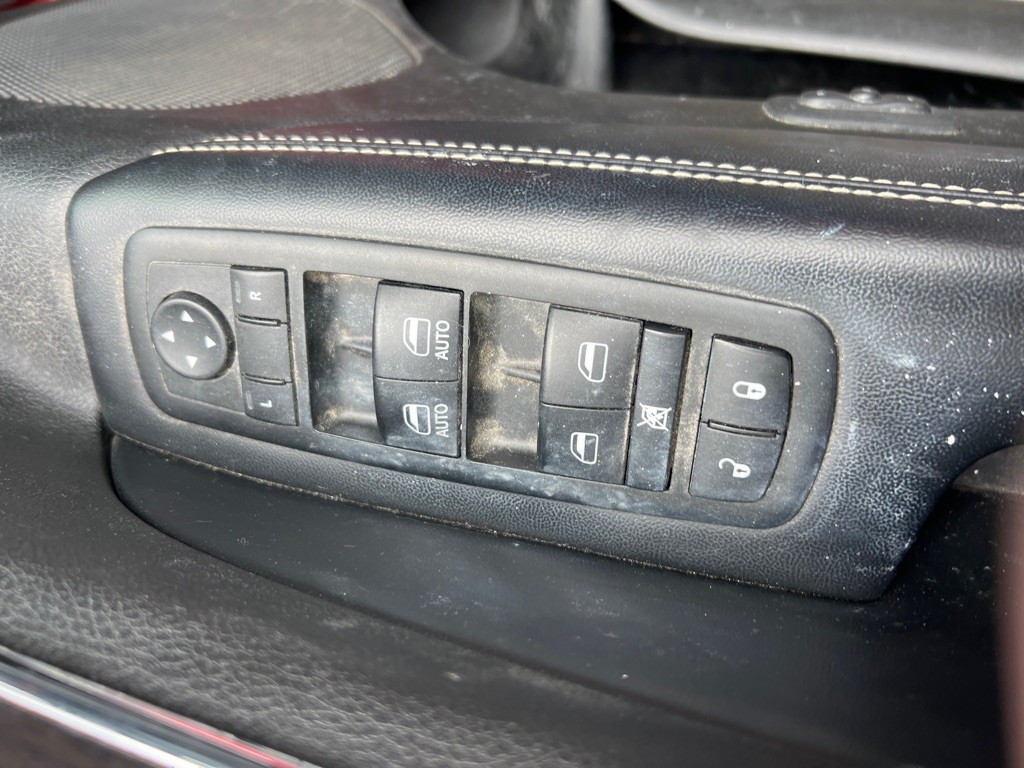 2014 Jeep Grand Cherokee Image 15