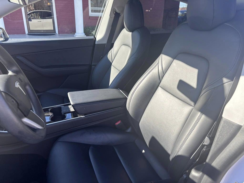 2020 Tesla Model Y Image 6
