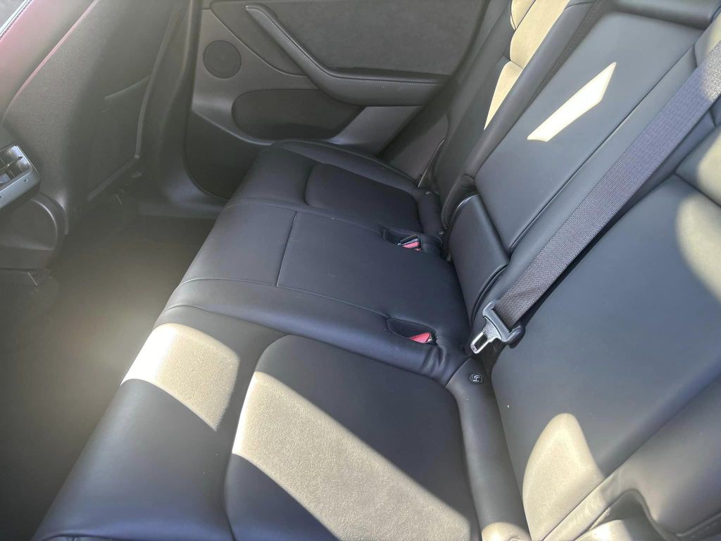 2020 Tesla Model Y Image 7