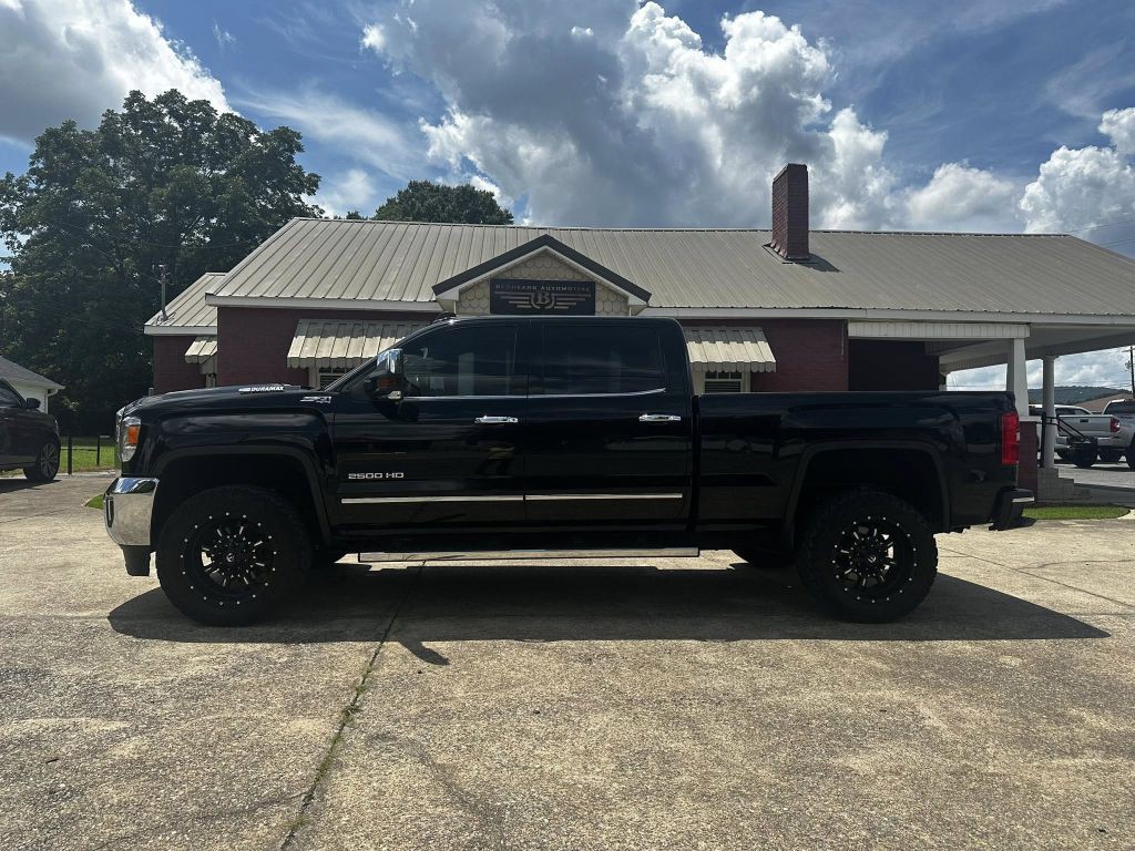 2019 GMC Sierra Image 1
