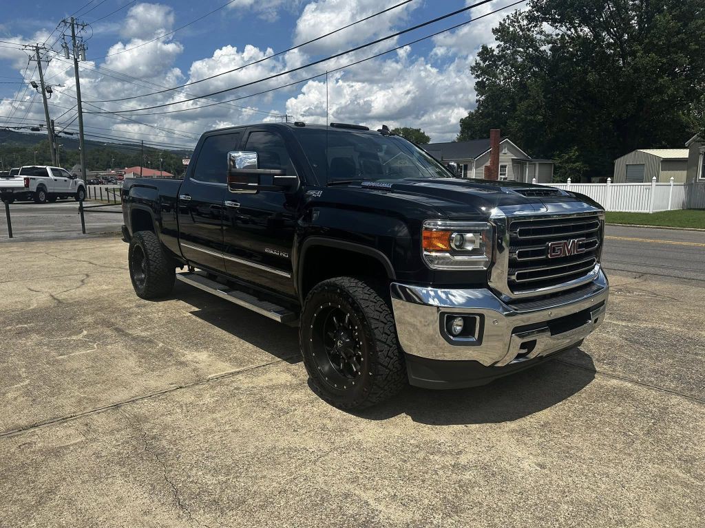 2019 GMC Sierra Image 3